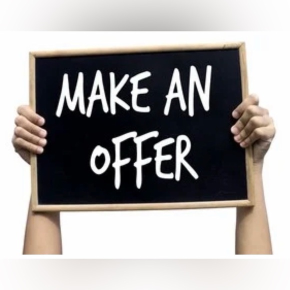 Gold Teddy Bear Pendant Necklace with Red Heart. - Picture 6 of 6